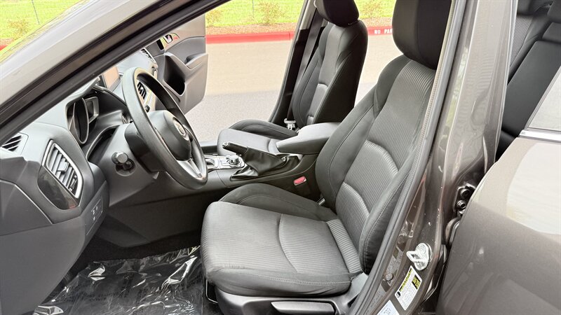 2016 Mazda Mazda3 i Sport - Photo 19 - Hillsboro, OR 97124