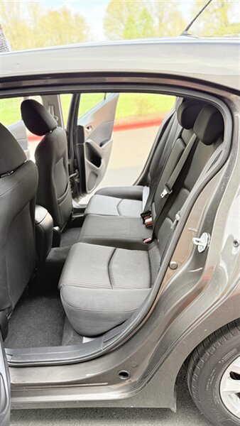 2016 Mazda Mazda3 i Sport - Photo 16 - Hillsboro, OR 97124