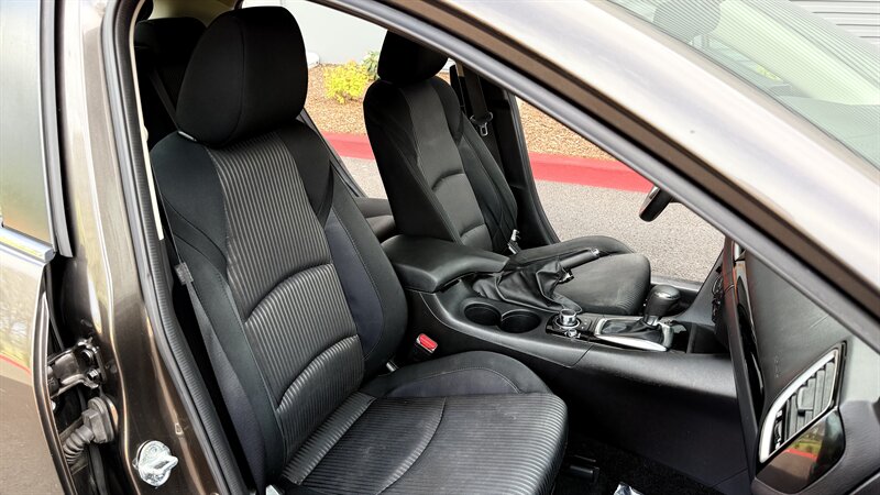 2016 Mazda Mazda3 i Sport - Photo 22 - Hillsboro, OR 97124