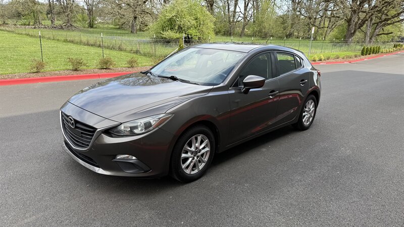 2016 Mazda Mazda3 i Sport - Photo 3 - Hillsboro, OR 97124