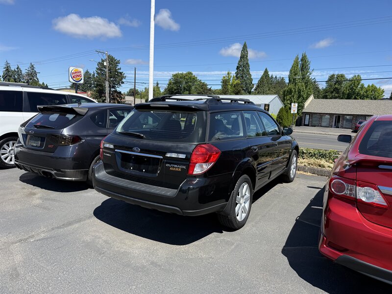 2009 Subaru Outback 2.5i Special Edition - Photo 13 - Hillsboro, OR 97124