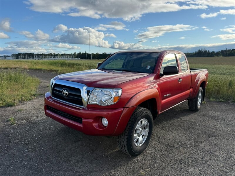 2007 Toyota Tacoma PreRunner V6 SRS - Photo 2 - Hillsboro, OR 97124