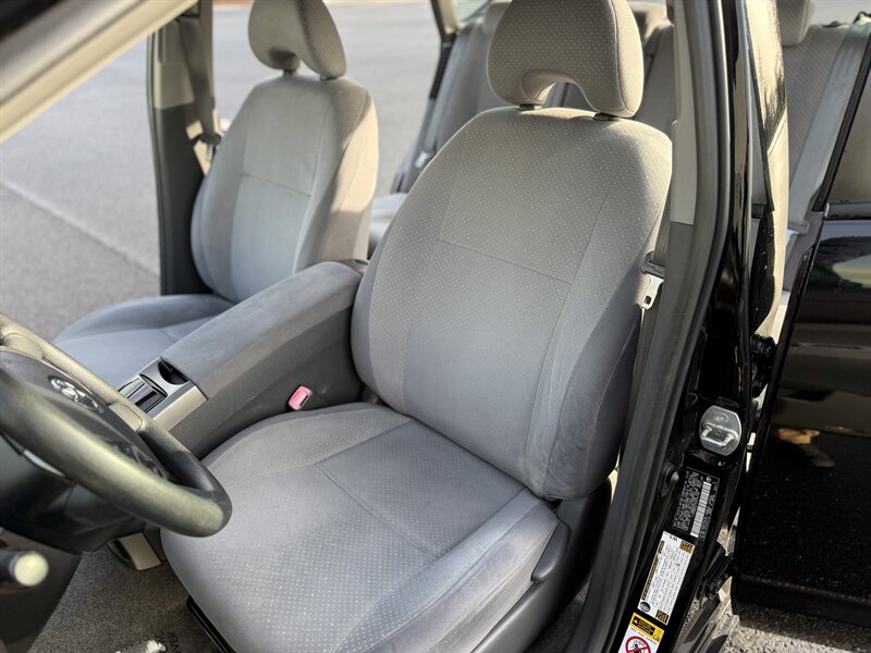 2005 Toyota Prius - Photo 26 - Hillsboro, OR 97124