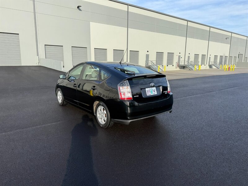 2005 Toyota Prius - Photo 9 - Hillsboro, OR 97124