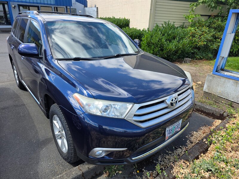 2013 Toyota Highlander - Photo 12 - Hillsboro, OR 97124