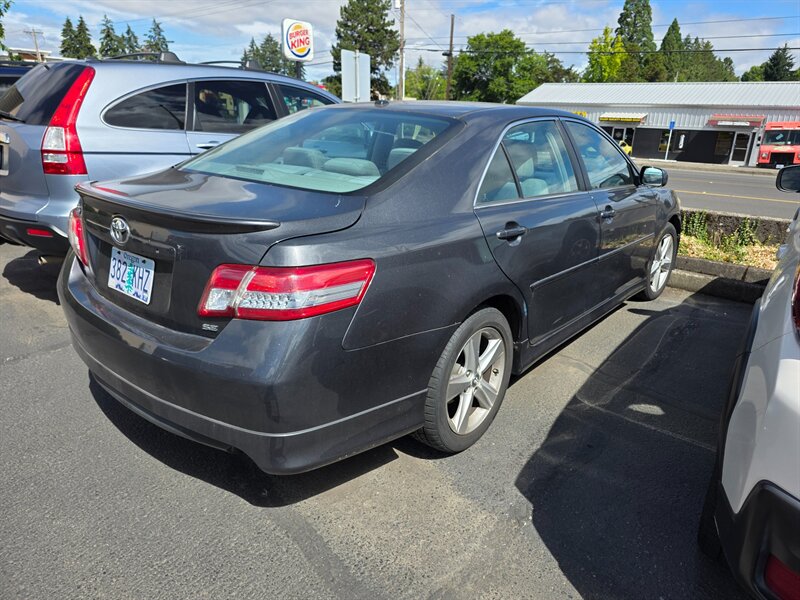 2011 Toyota Camry - Photo 8 - Hillsboro, OR 97124