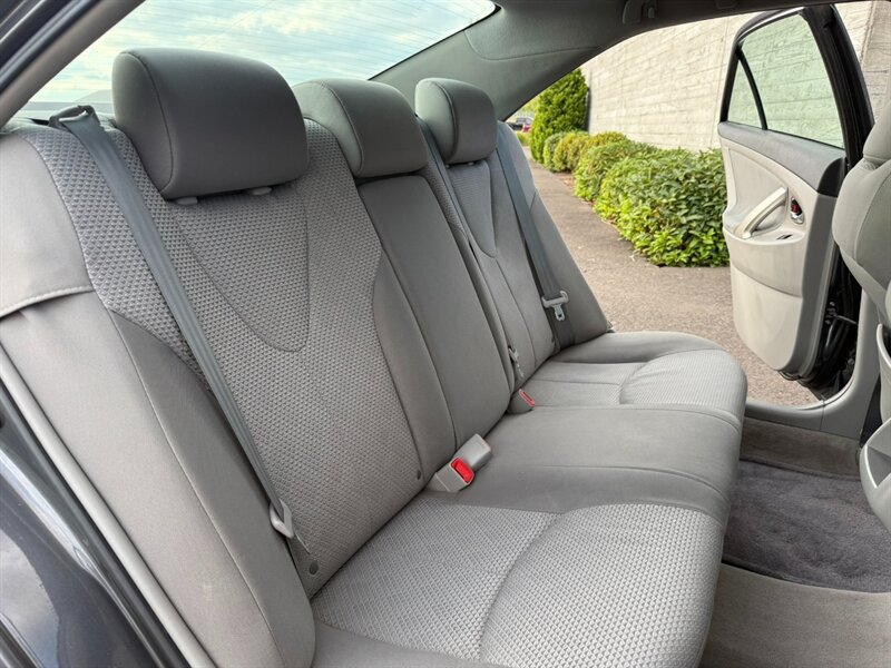 2011 Toyota Camry - Photo 6 - Hillsboro, OR 97124