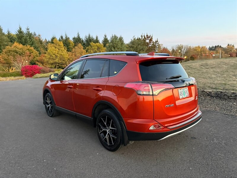 2016 Toyota RAV4 SE - Photo 3 - Hillsboro, OR 97124
