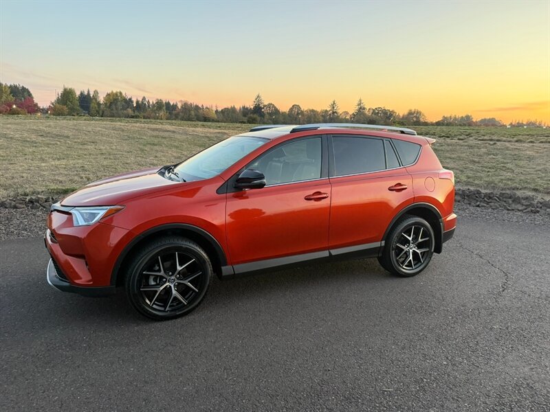 2016 Toyota RAV4 SE - Photo 12 - Hillsboro, OR 97124