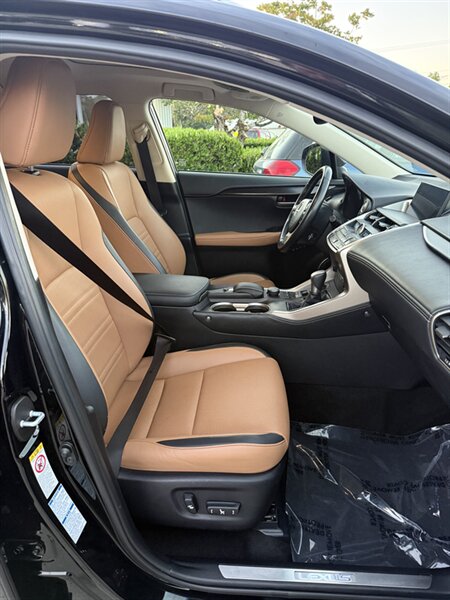 2017 Lexus NX 200t F SPORT - Photo 5 - Hillsboro, OR 97124