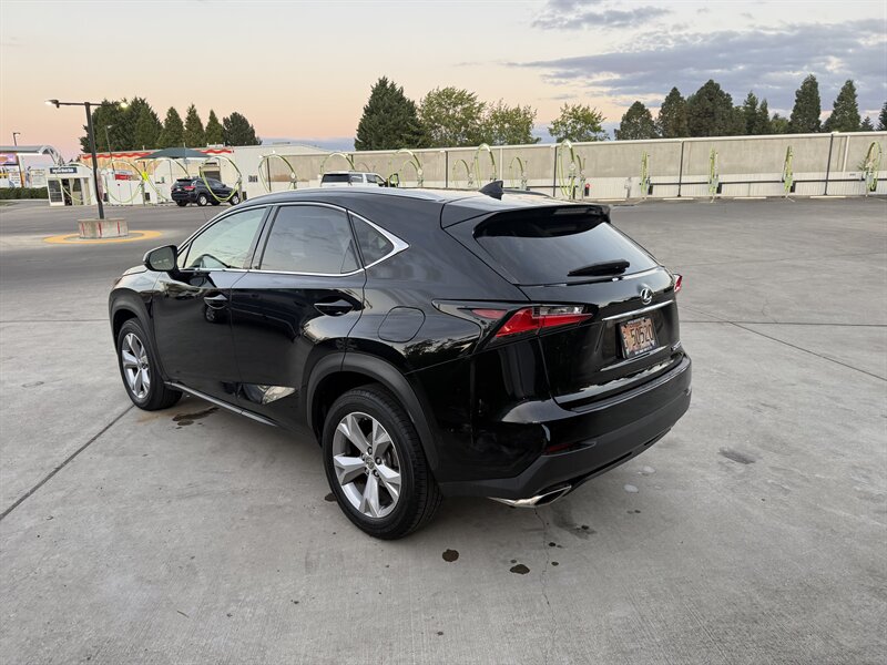 2017 Lexus NX 200t F SPORT - Photo 3 - Hillsboro, OR 97124