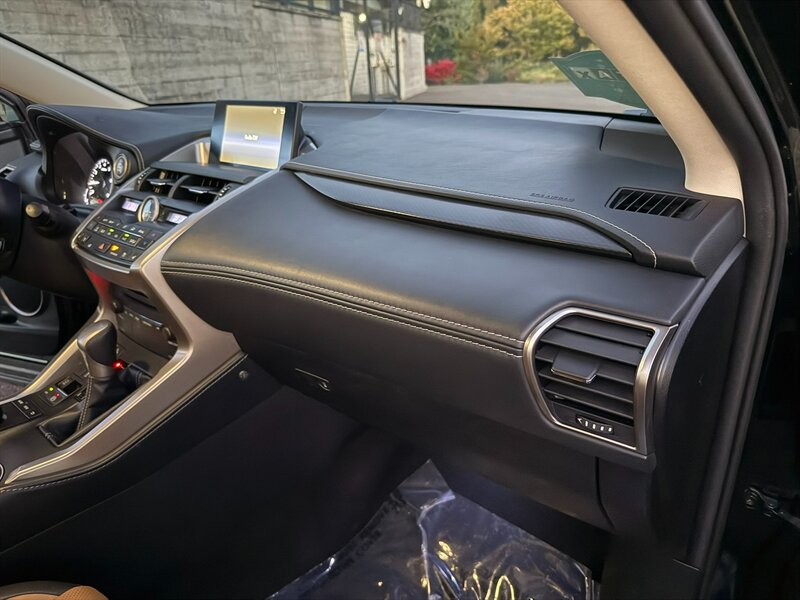 2017 Lexus NX 200t - Photo 46