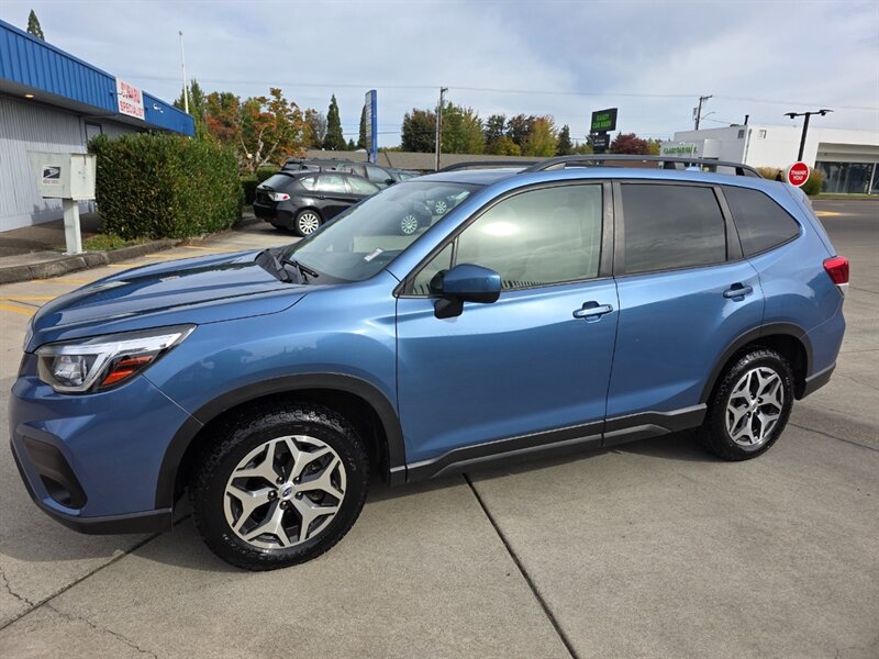 2020 Subaru Forester Premium - Photo 4 - Hillsboro, OR 97124