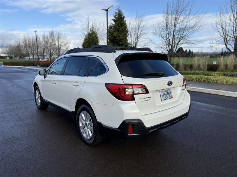 2019 Subaru Outback 2.5i Premium - Photo 3 - Hillsboro, OR 97124