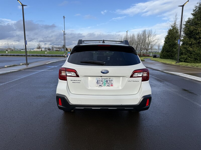2019 Subaru Outback 2.5i Premium - Photo 12 - Hillsboro, OR 97124