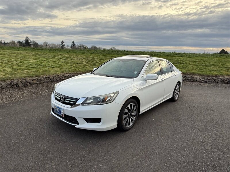 2015 Honda Accord Hybrid EX L 4dr Sedan - Photo 1 - Hillsboro, OR 97124