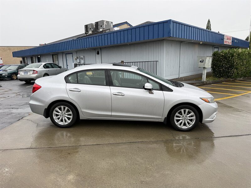 2012 Honda Civic EX w/Navi - Photo 4 - Hillsboro, OR 97124