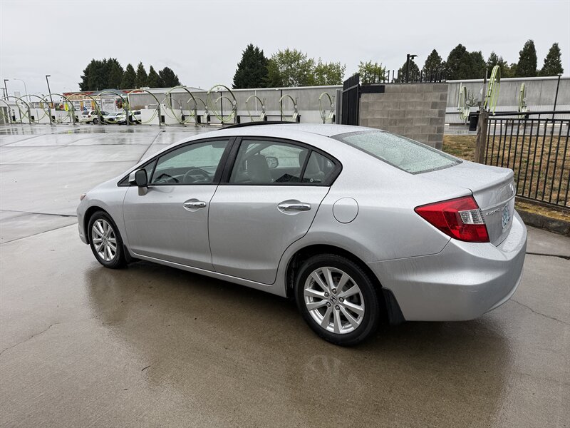 2012 Honda Civic EX w/Navi - Photo 19 - Hillsboro, OR 97124