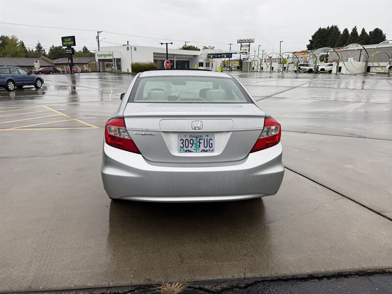 2012 Honda Civic EX w/Navi - Photo 17 - Hillsboro, OR 97124