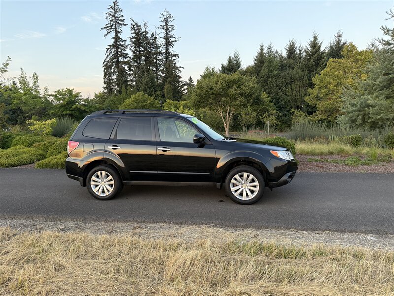 2011 Subaru Forester X Premium Package - Photo 7