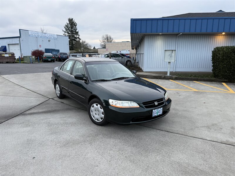 2000 Honda Accord LX - Photo 11 - Hillsboro, OR 97124