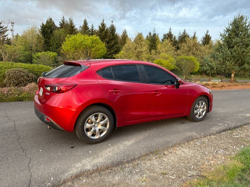 2014 Mazda Mazda3 i Sport - Photo 14 - Hillsboro, OR 97124