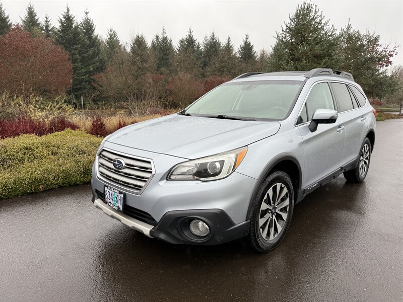 2017 Subaru Outback Limited's photo