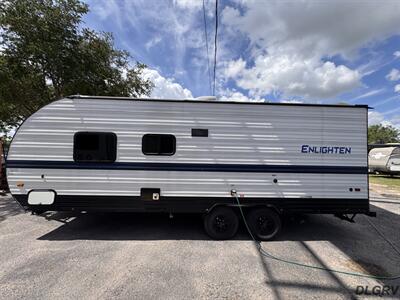 2022 Gulf Stream Coach 25BH   - Photo 3 - Harlingen, TX 78552