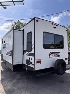 2022 Keystone Coleman 2955RL   - Photo 4 - Harlingen, TX 78552
