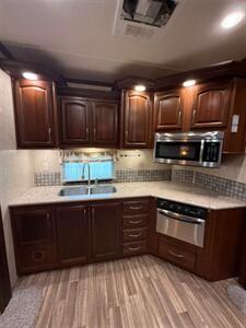 2016 COLOMBUS COLOMBUS   - Photo 5 - Harlingen, TX 78552