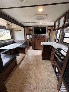 2020 Forest River Impression 24BH   - Photo 4 - Harlingen, TX 78552