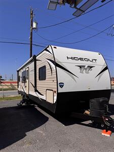 2018 Keystone Hideout 28PKS - Photo 1 - Harlingen, TX 78552