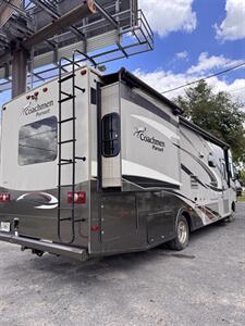 2016 Ford Motorhome Chassis 31BD   - Photo 3 - Harlingen, TX 78552