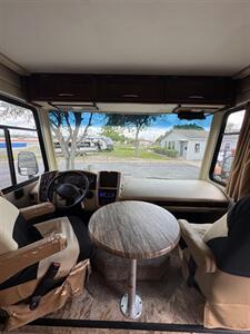 2016 Ford Motorhome Chassis 31BD   - Photo 6 - Harlingen, TX 78552