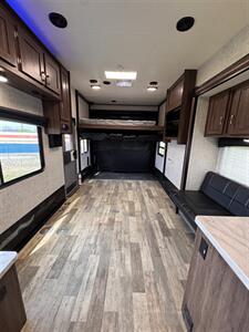 2019 Forest River Work and Play 29WKS   - Photo 5 - Harlingen, TX 78552