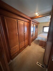 2008 Ford Motorhome RIPTIDE - Photo 12 - Harlingen, TX 78552
