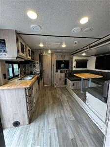2022 Coachmen NORTHERN SPIRT - Photo 4 - Harlingen, TX 78552