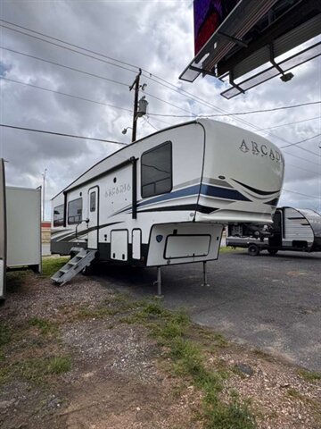 2021 Keystone ARCADIA RL  3250 - Photo 1 - Harlingen, TX 78552