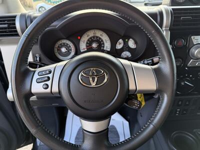 2007 Toyota FJ Cruiser 4dr SUV - Photo 17 - South Gate, CA 90280