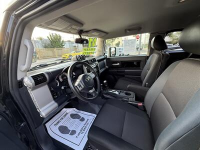 2007 Toyota FJ Cruiser 4dr SUV - Photo 14 - South Gate, CA 90280