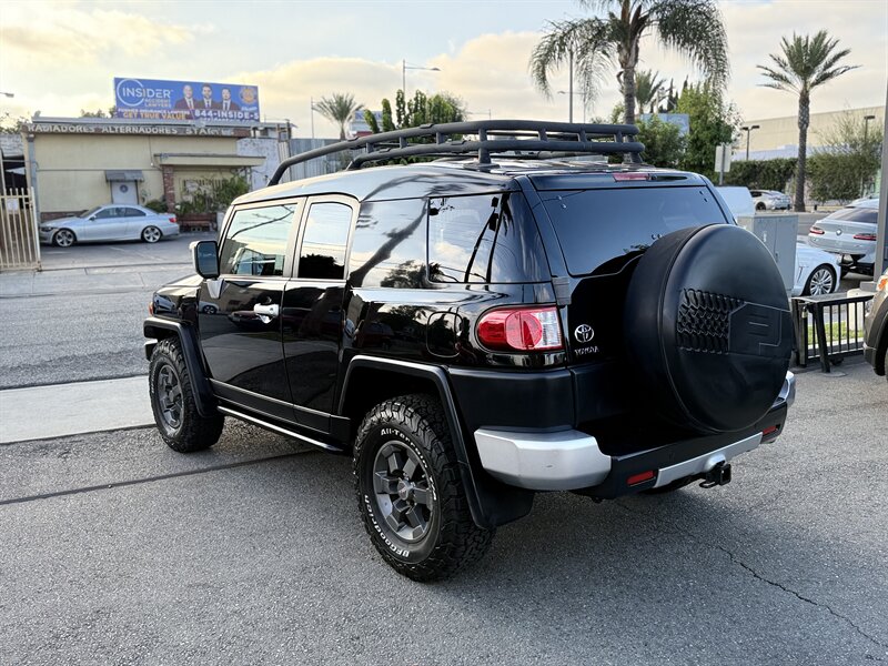 2007 Toyota FJ Cruiser 4dr SUV - Photo 6 - South Gate, CA 90280