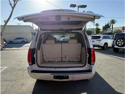 2008 Cadillac Escalade Base AWD 4dr SUV   - Photo 15 - South Gate, CA 90280