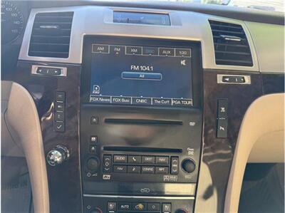 2008 Cadillac Escalade Base AWD 4dr SUV   - Photo 29 - South Gate, CA 90280