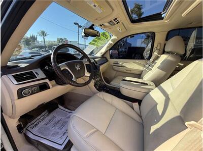 2008 Cadillac Escalade Base AWD 4dr SUV   - Photo 21 - South Gate, CA 90280