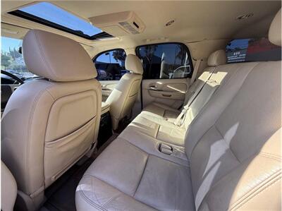 2008 Cadillac Escalade Base AWD 4dr SUV   - Photo 33 - South Gate, CA 90280