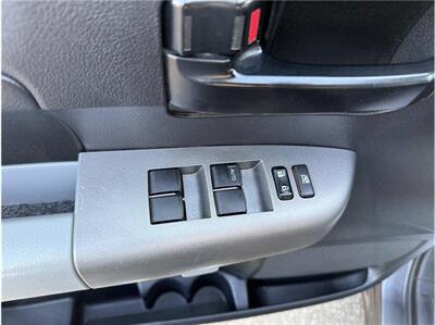 2013 Toyota Tundra Grade 4x2 4dr CrewMax Cab Pickup SB (5.7L V8)   - Photo 17 - South Gate, CA 90280