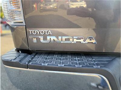 2013 Toyota Tundra Grade 4x2 4dr CrewMax Cab Pickup SB (5.7L V8)   - Photo 13 - South Gate, CA 90280