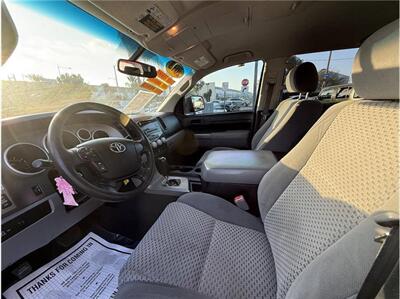2013 Toyota Tundra Grade 4x2 4dr CrewMax Cab Pickup SB (5.7L V8)   - Photo 20 - South Gate, CA 90280