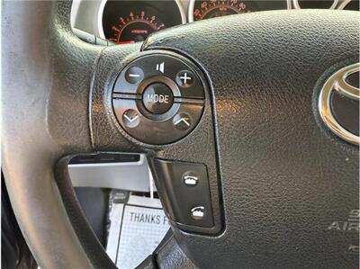2013 Toyota Tundra Grade 4x2 4dr CrewMax Cab Pickup SB (5.7L V8)   - Photo 22 - South Gate, CA 90280
