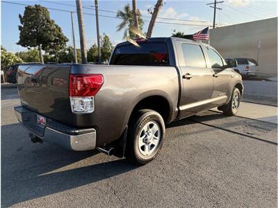 2013 Toyota Tundra Grade 4x2 4dr CrewMax Cab Pickup SB (5.7L V8)   - Photo 9 - South Gate, CA 90280
